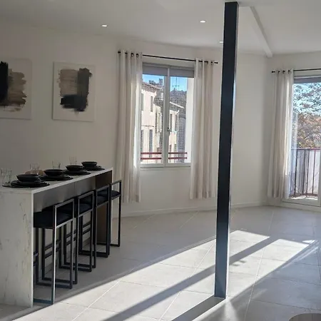 L'alcove - Moderne Et Spacieux - Proche Gare - Centre Historique - Wifi - Clim شقة *